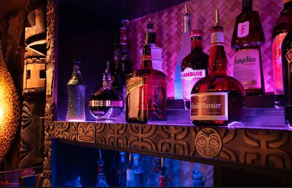 Golden Host Resort & Bahi Hut Cocktail Lounge