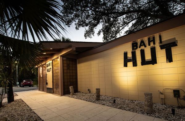 Golden Host Resort & Bahi Hut Cocktail Lounge