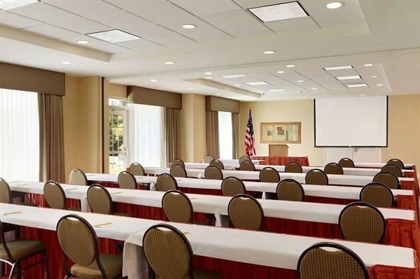 Hilton Garden Inn Fredericksburg