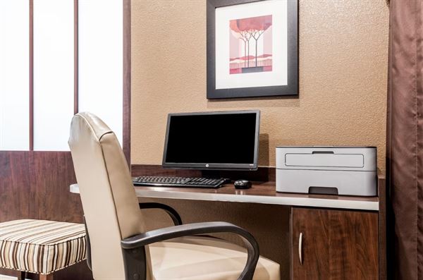 Microtel Inn & Suites by Wyndham Macon