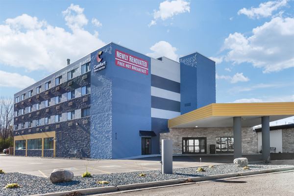 Comfort Inn & Suites