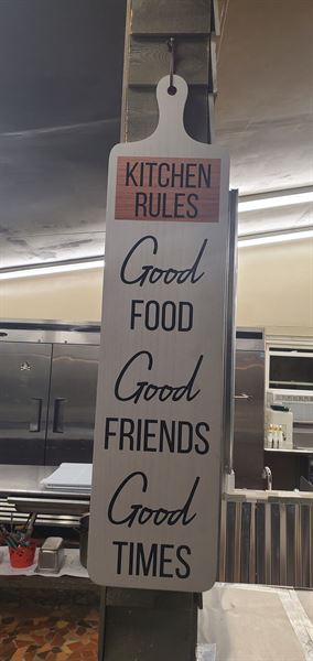 Look At Dat Der Soul Food and Social House