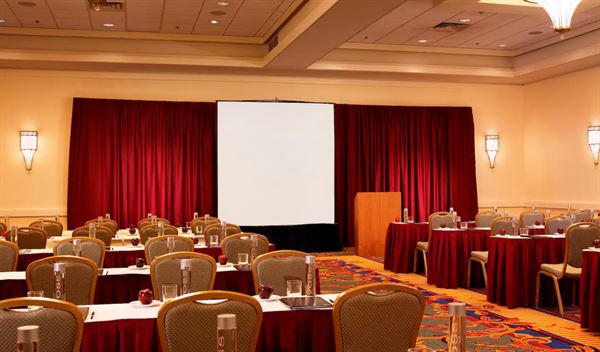 DoubleTree by Hilton Hotel South Bend