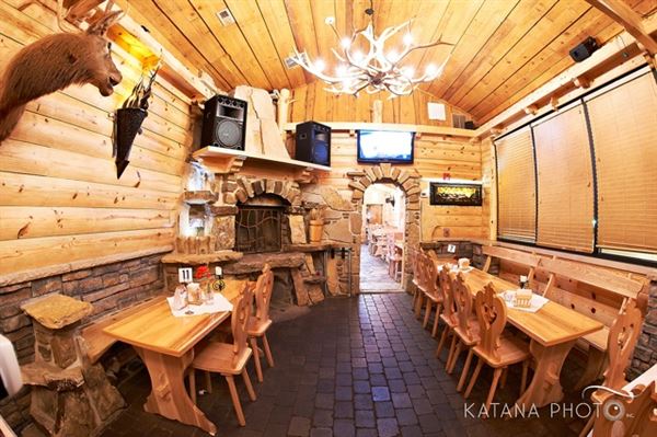 Janosik Banquet & Restaurant