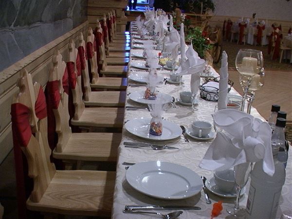 Janosik Banquet & Restaurant