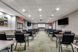 Home2 Suites by Hilton Dallas Medical District Lovefield