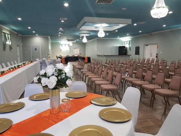 OzVee Enterprise Event Center & Tropical Oasis