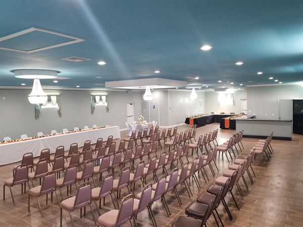 OzVee Enterprise Event Center & Tropical Oasis