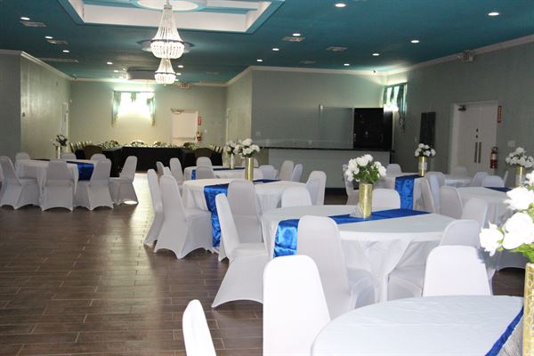 OzVee Enterprise Event Center & Tropical Oasis