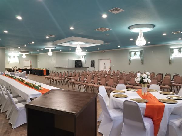 OzVee Enterprise Event Center & Tropical Oasis