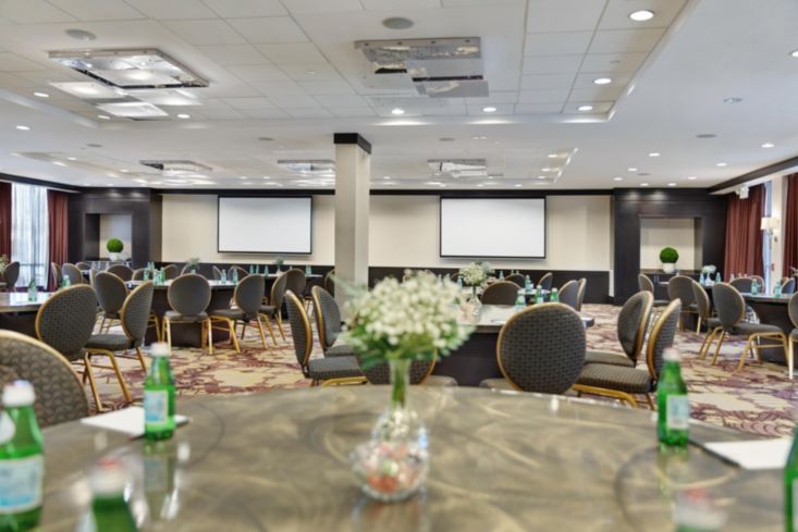 Crowne Plaza Houston Galleria Area