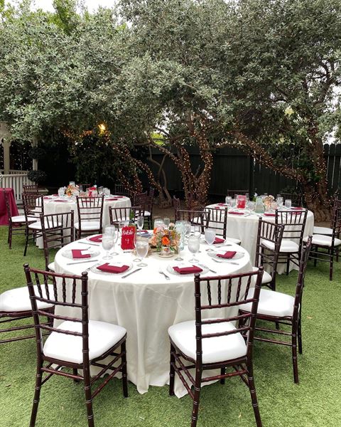 Christmas House Inn & Gardens