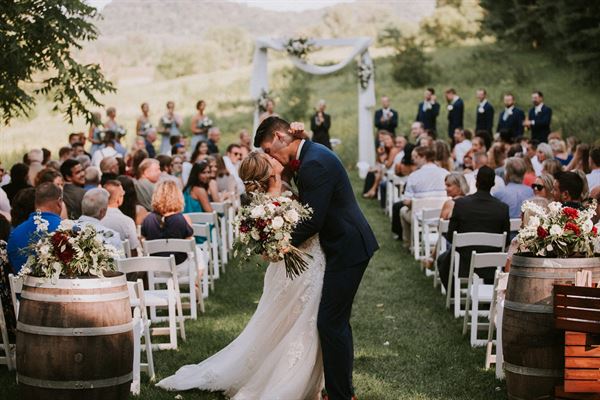 Round Barn Farm B & B Event Center