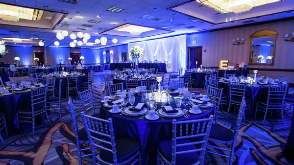 DoubleTree by Hilton Hotel Chicago - Alsip