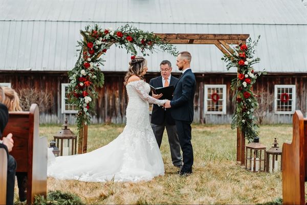 Highland Barn Wedding and Event Venue