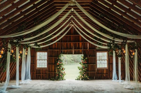 Highland Barn Wedding and Event Venue