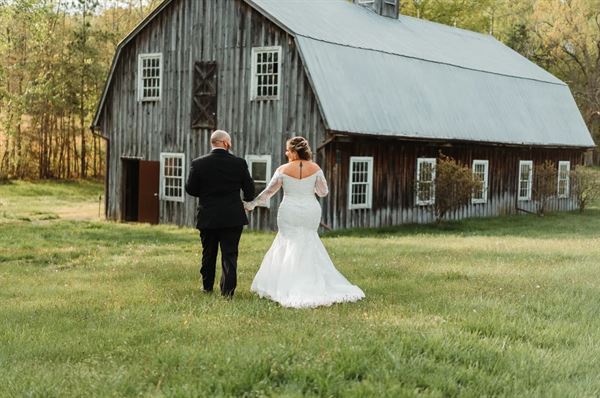 Highland Barn Wedding and Event Venue