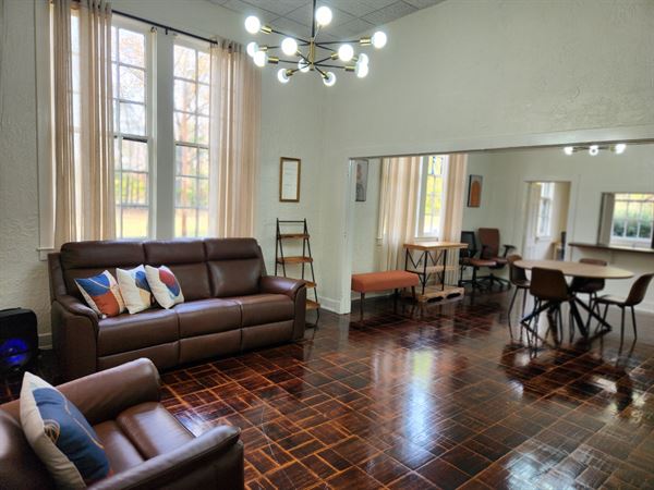 Genesis And Light Center