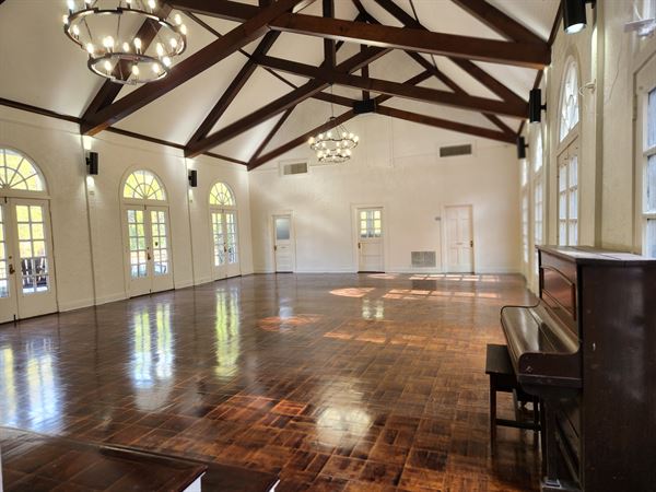 Genesis And Light Center