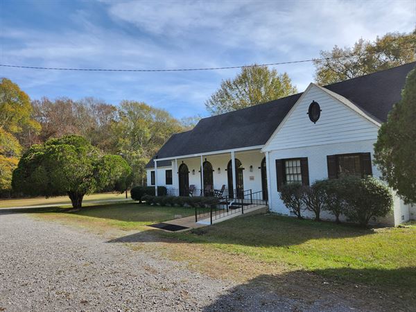 Genesis And Light Center