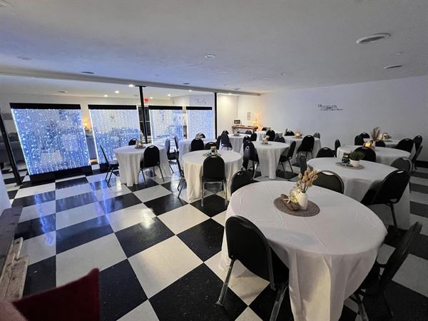 Lumi Ohana (Family Room)