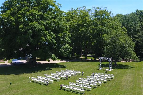 Mansfield's Holiday Hill Weddings & Parties - Tent and Barn Venue