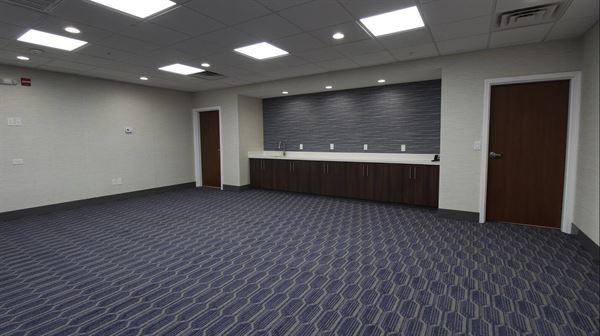 Hampton Inn & Suites Denton