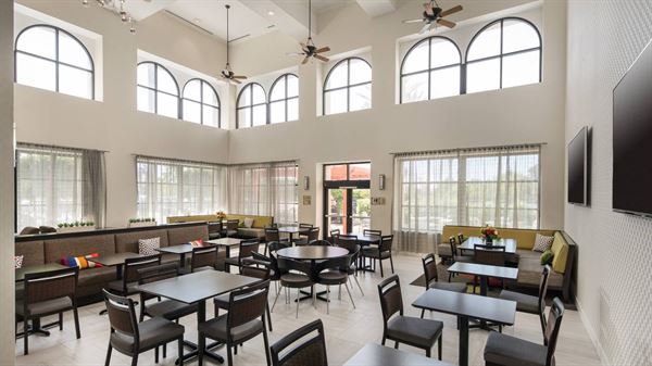 Homewood Suites by Hilton