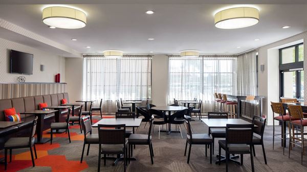 Homewood Suites by Hilton