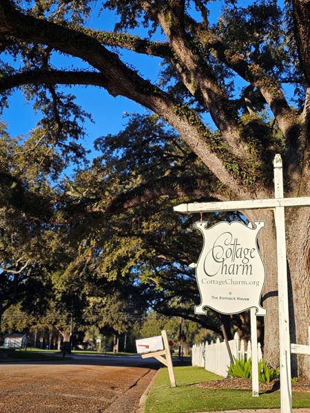 Cottage Charm