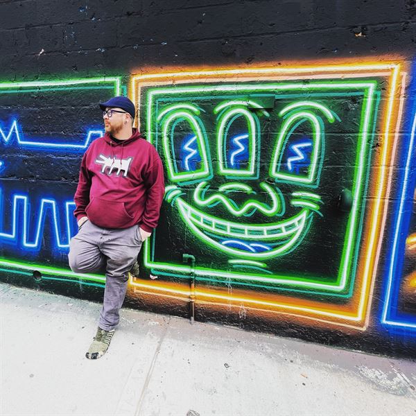 Guthrie Entertainment/Cameron Kelly