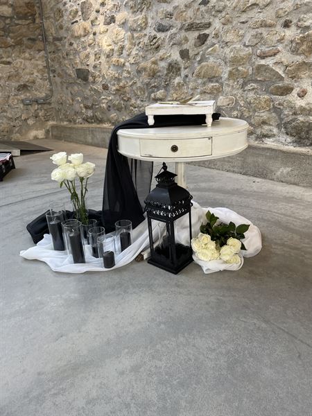 Signature Weddings by Lisa