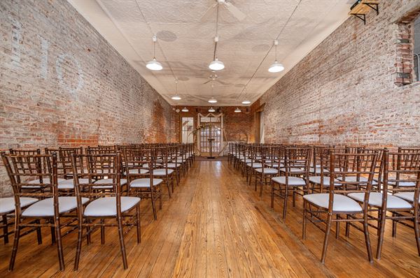 Headquarters Wedding and Event Venue