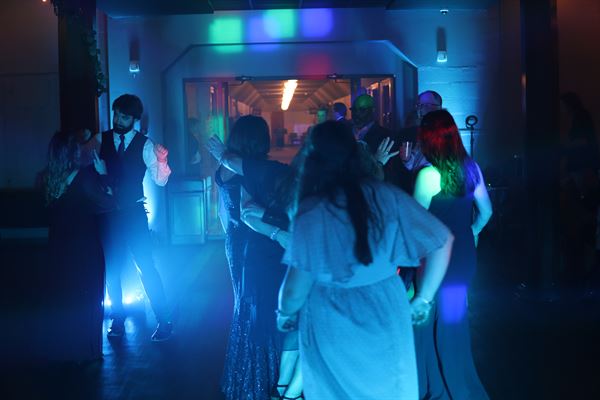 Newswivel DJ Services