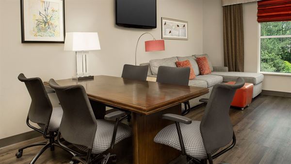 Embassy Suites Birmingham - Hoover