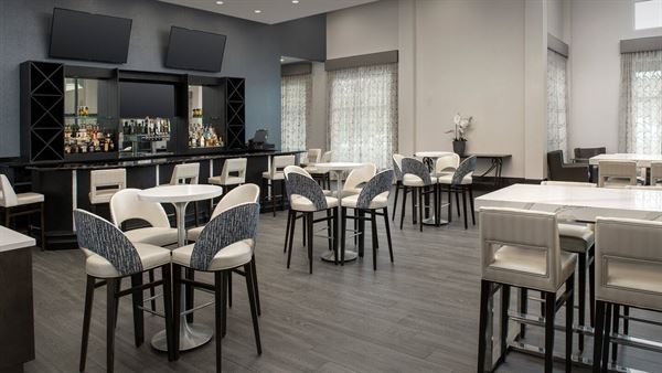 Embassy Suites Birmingham - Hoover