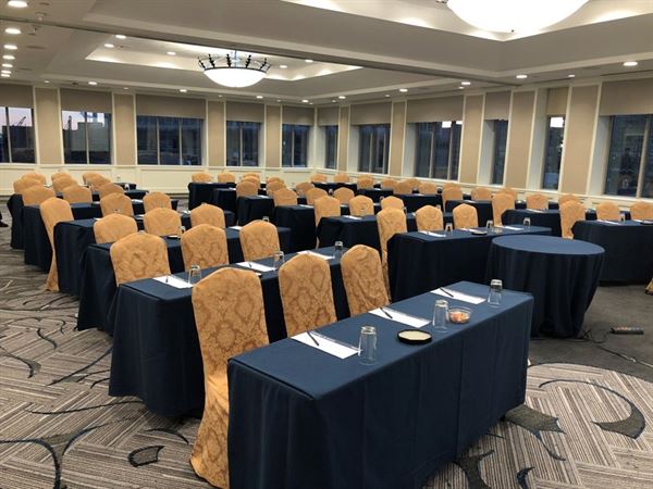 The William Fell, Tapestry Collection by Hilton