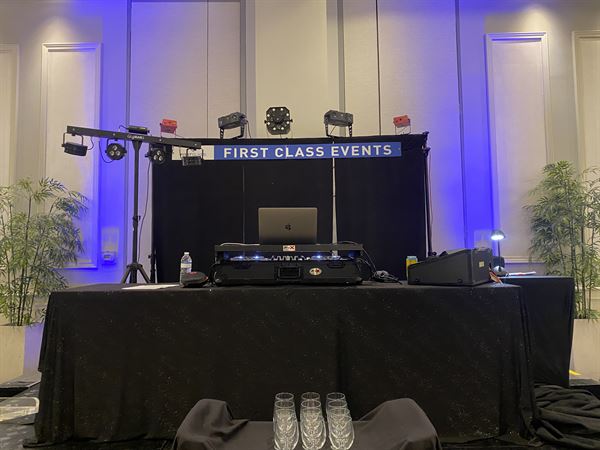 First Class Events: Beach Wedding Specialist