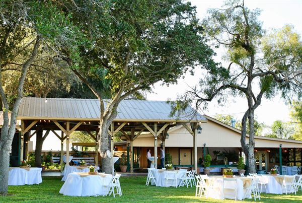 Knolle Farm & Ranch Bed & Breakfast