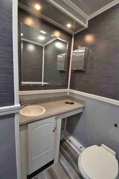 Scotty's Pottys Event Restrooms