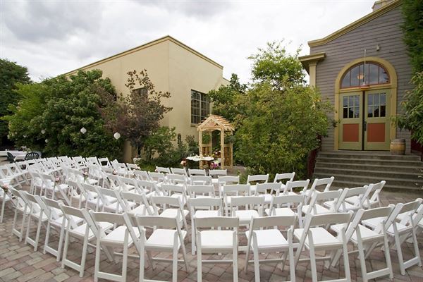 McMenamins Kennedy School