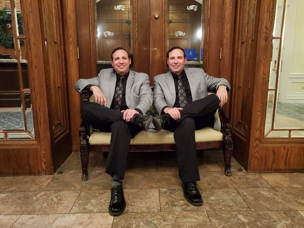 Double Vision - Twins, Magic, LOL