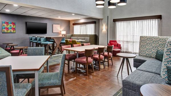 Hampton Inn & Suites - Cape Coral/Fort Myers Area, FL