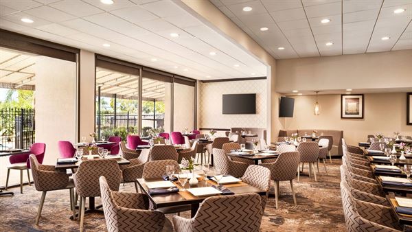 DoubleTree by Hilton Hotel New Orleans Airport