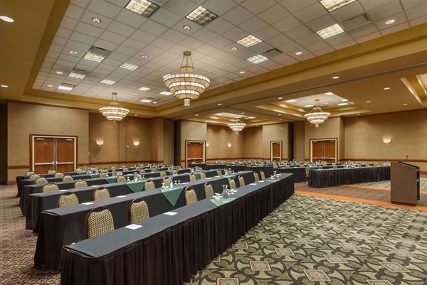 Embassy Suites Portland - Airport