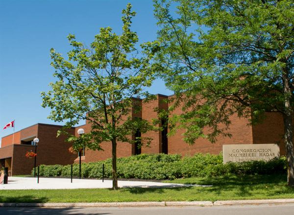 Congregation Machzikei Hadas