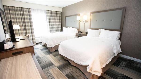 Hampton Inn Oregon - Bay Room