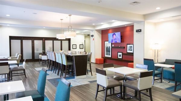 Hampton Inn Oregon - Bay Room