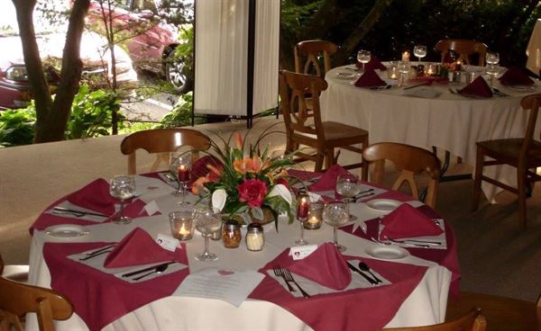 Carriage House Restaurant