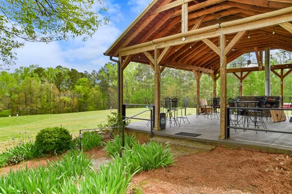 The Farmhouse Inn at Hundred Acre Farm